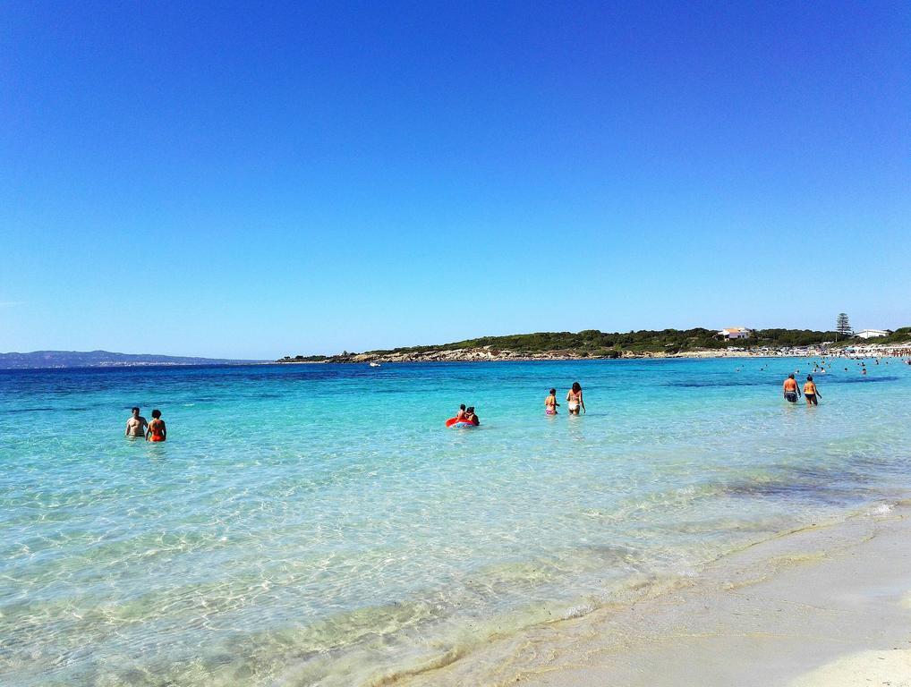 Pineta Spiaggia Grande Calasetta Buitenkant foto