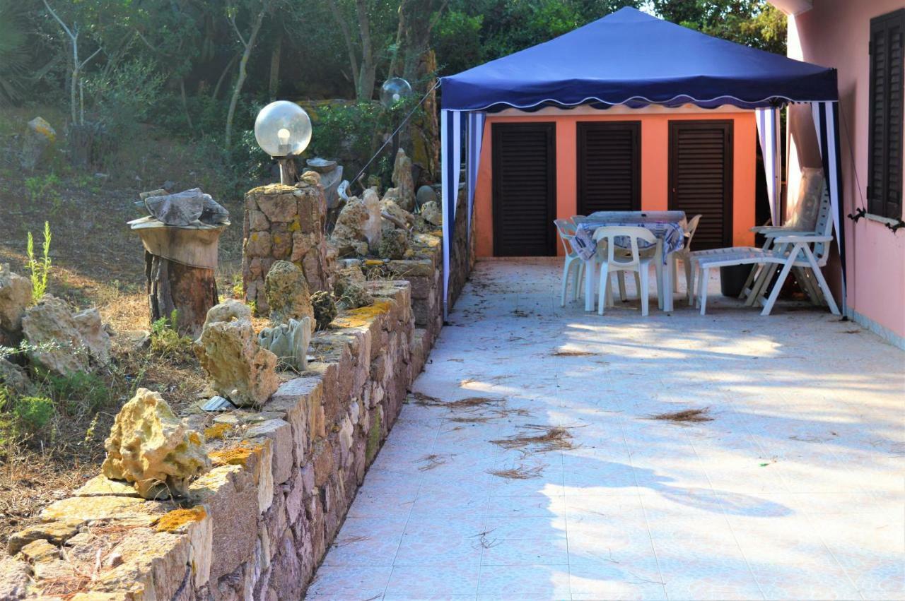 Pineta Spiaggia Grande Calasetta Buitenkant foto