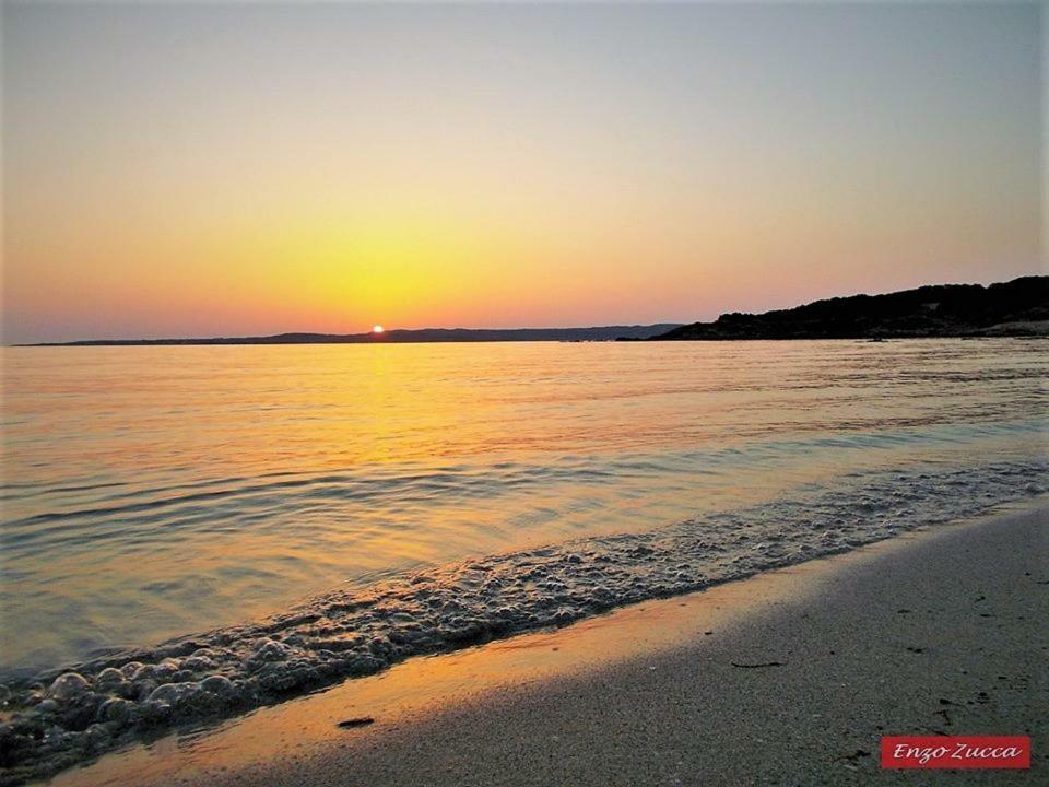 Pineta Spiaggia Grande Calasetta Buitenkant foto